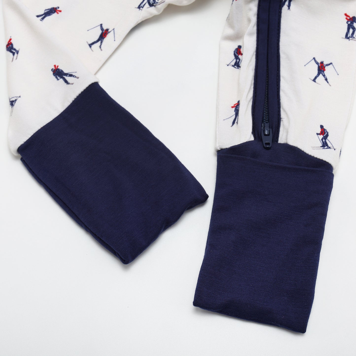 Downhill Skiiers Zip Zip